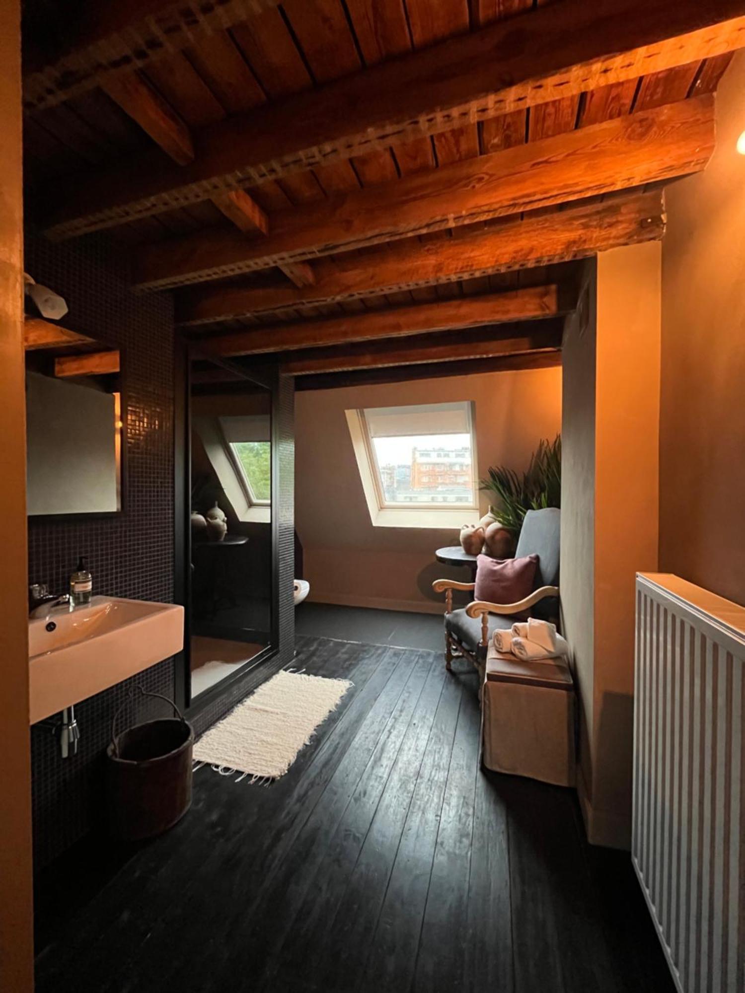 Guesthouse Nights By Morpheus Antwerp Exterior photo