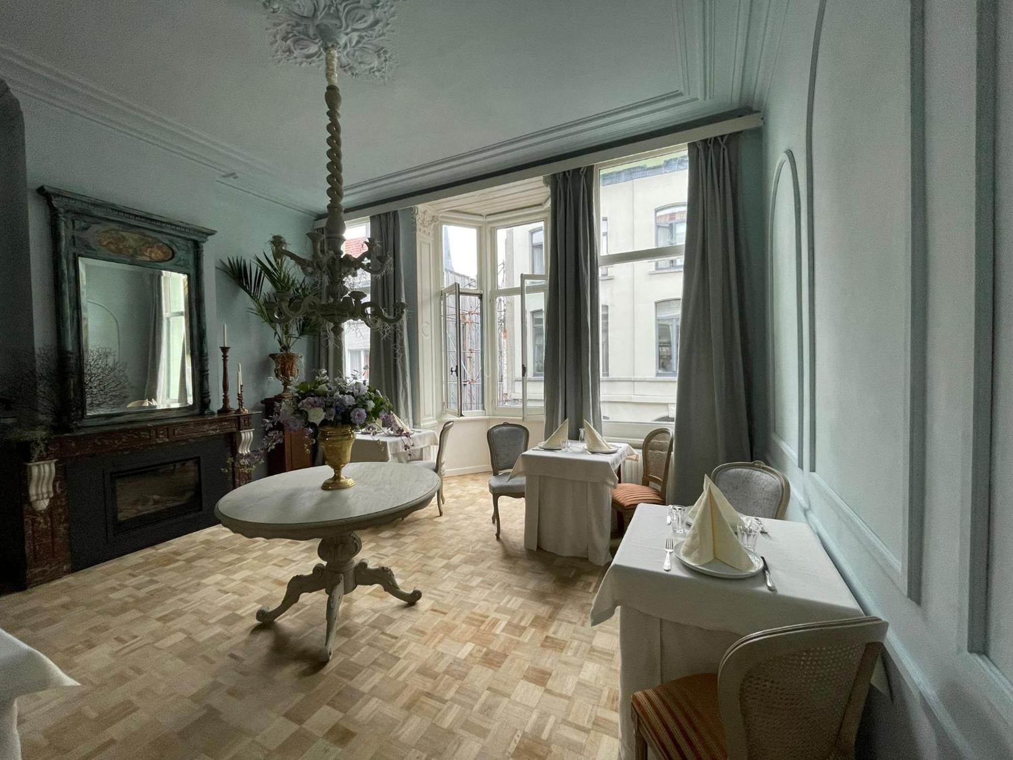 Guesthouse Nights By Morpheus Antwerp Exterior photo